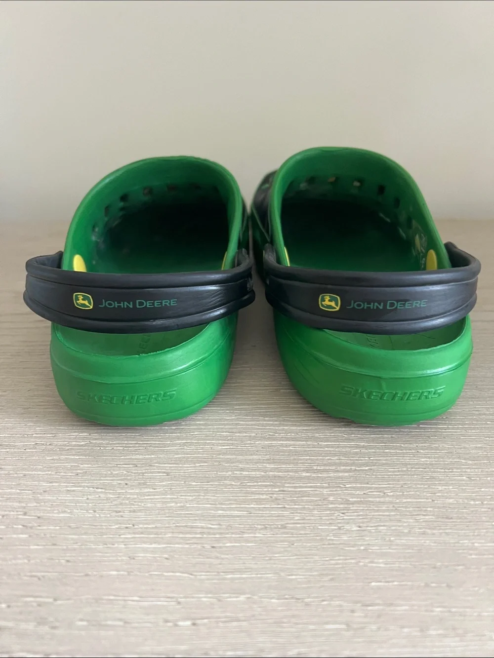 Skechers John Deere slides size 5 green